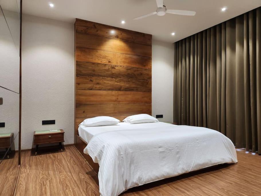 Gulzar 2Bhk Service Apartment, Kannur ภายนอก รูปภาพ