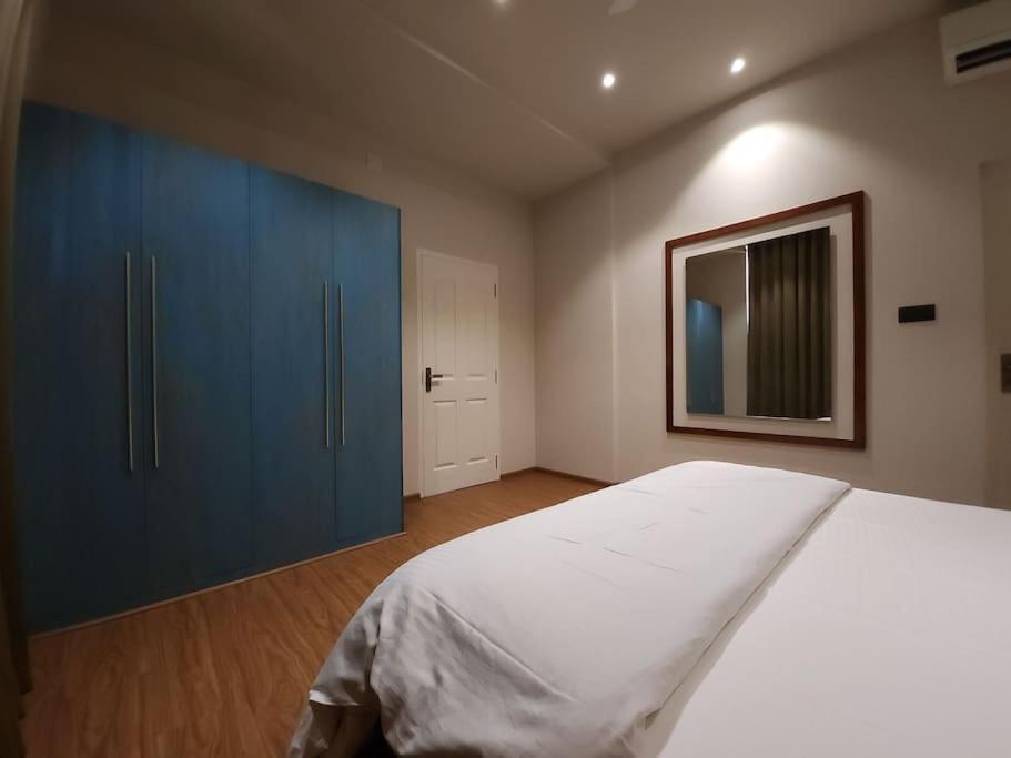 Gulzar 2Bhk Service Apartment, Kannur ภายนอก รูปภาพ