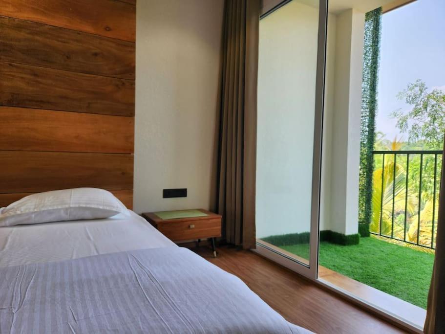 Gulzar 2Bhk Service Apartment, Kannur ภายนอก รูปภาพ